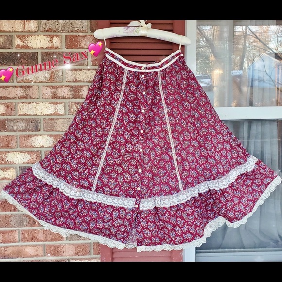 Gunne Sax Dresses & Skirts - 💖Beautiful💖Jessica's Gunnies Gunne Sax Burgundy Calico Lace Prairie Skirt🌟